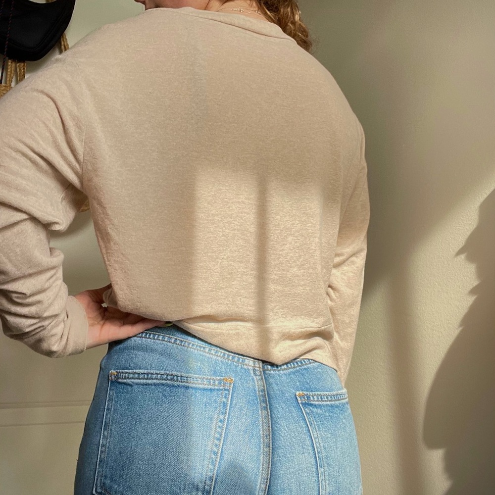 Aritzia Sweater - Picture 2 of 3